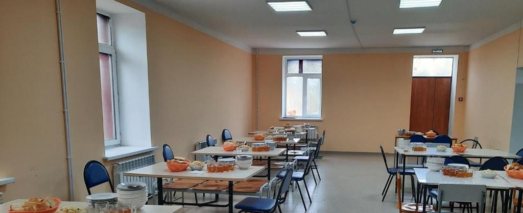 зал приема пищи